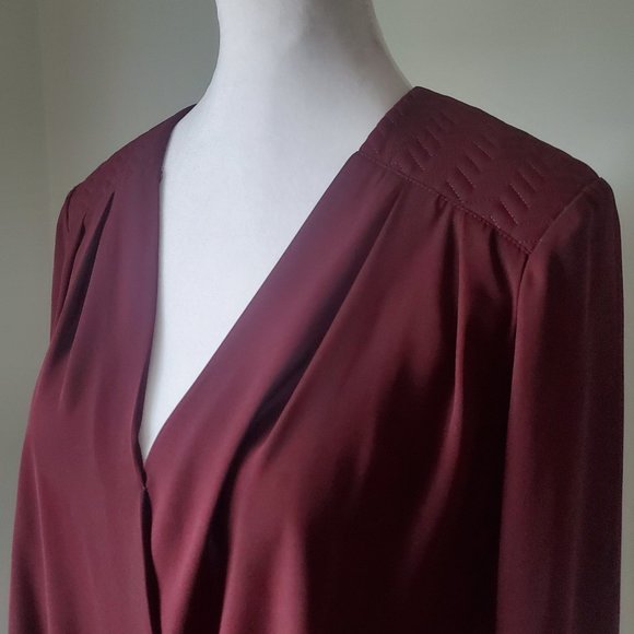 LADY DUTCH Crimson Red Drapey Crossover Blouse Long Sleeves Shoulder Detailing - Picture 3 of 8